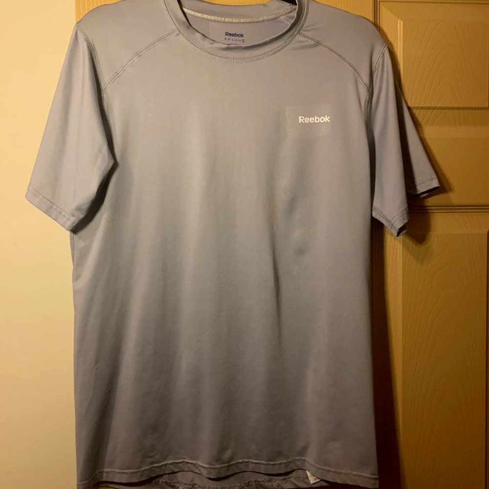 🎉🎉 Men's Reebok Compression Shirt